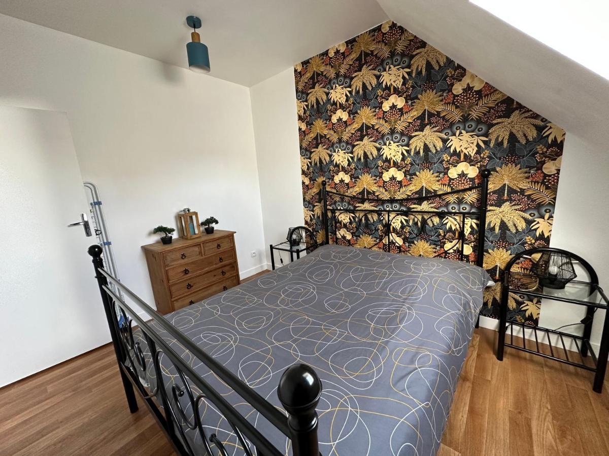 Appartement Au Centre Ville De Санс Екстер'єр фото